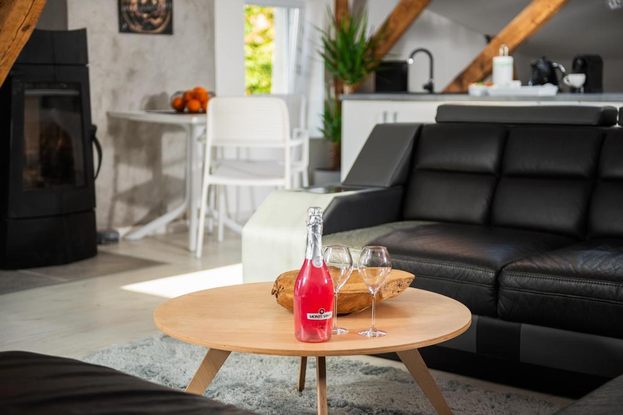 Apartamenty Kamienica 푸크 외부 사진