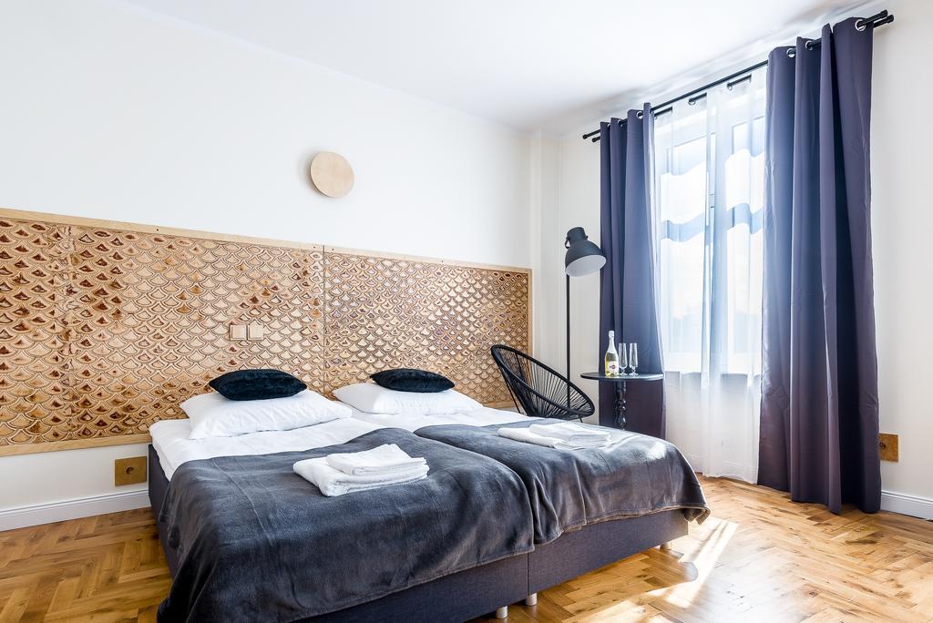 Apartamenty Kamienica 푸크 외부 사진